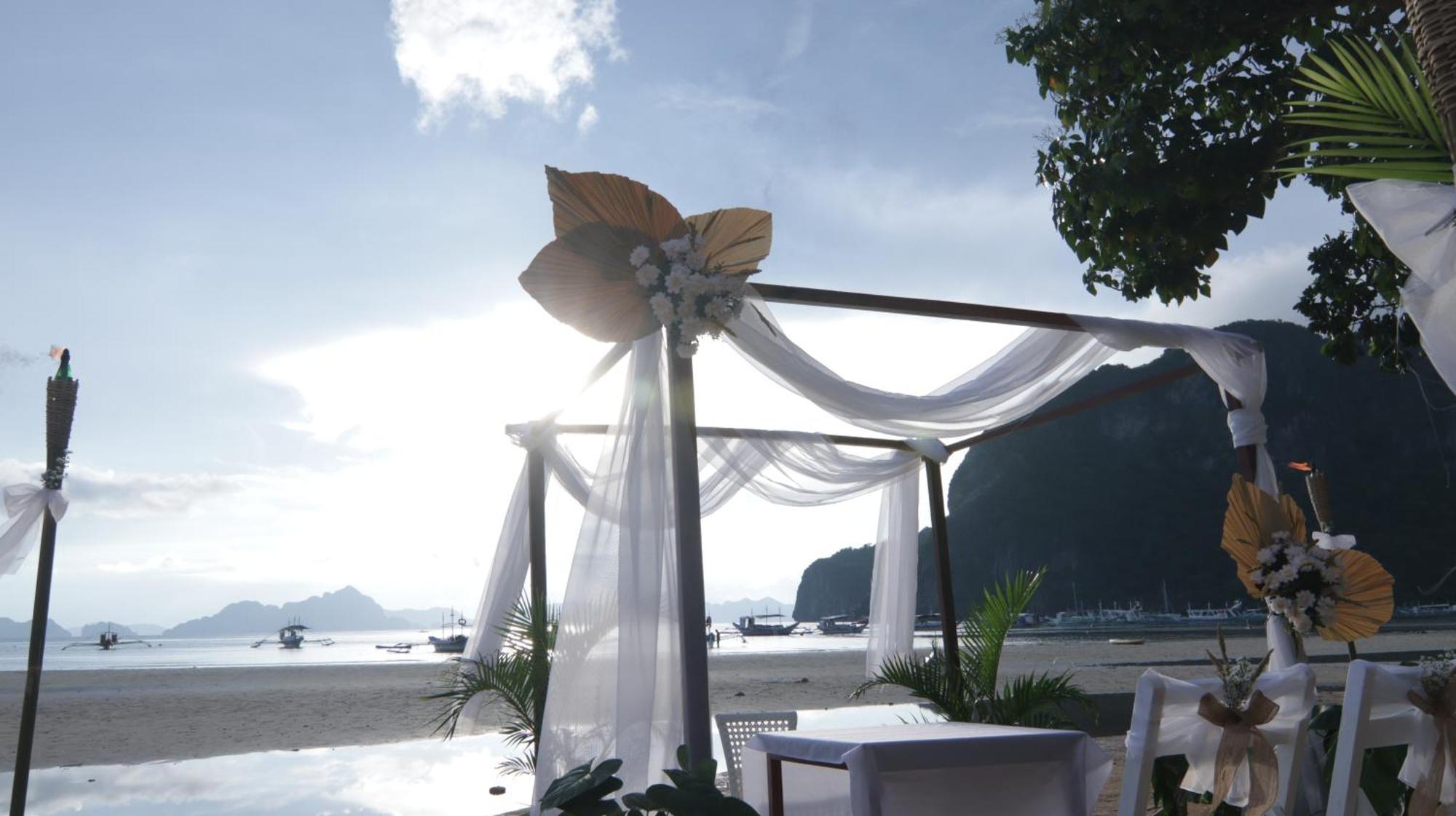 Suites By Eco Hotel El Nido Exterior photo